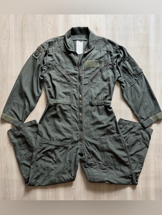 Other - Vintage USAF Sage Green CWU-27/P Summer Flyer's Coveralls Air Force Sz 42 Short